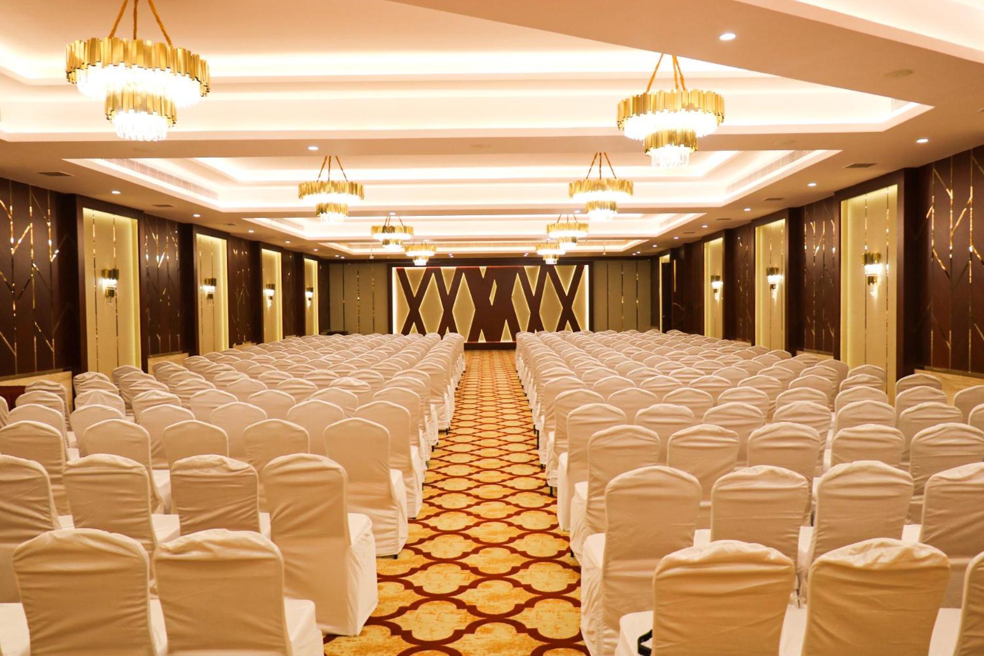 เจนนีย์ เรสซิเดนซี่ Hotel โคอิมบาทอร์ ภายนอก รูปภาพ